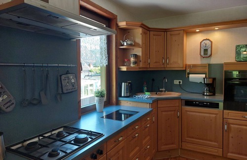 Springstille Apartment | Beautiful apartment for 4 guests with WIFI, TV, patio and parking