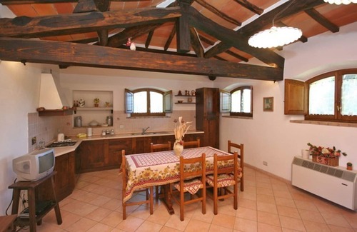 Gallina Apartment | Beautiful apartment for 5 people with pool, WIFI, TV and panoramic view, close to Montepulciano