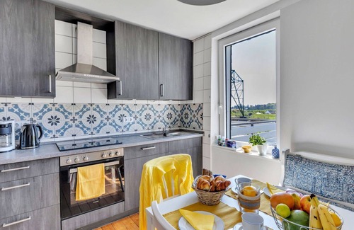 Osten Apartment | Beautiful apartment for 2 guests with WIFI, TV, balcony and parking