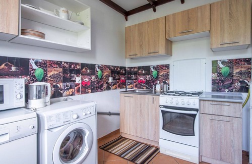 Koszalin House | Beautiful apartment in villa for 10 people with WIFI, TV, patio and pets allowed