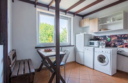 Koszalin House | Beautiful apartment in villa for 10 people with WIFI, TV, patio and pets allowed