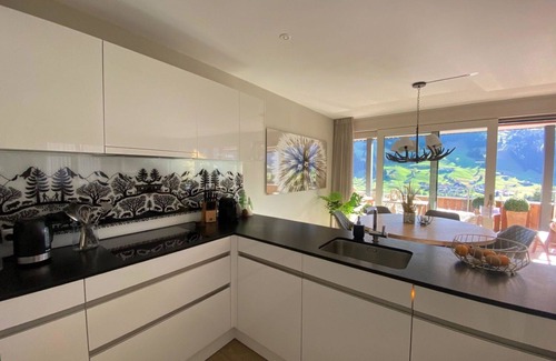 Adelboden Apartment | Beautiful apartment for 6 guests with WIFI, TV and balcony