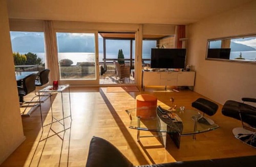 Weggis Apartment | Beautiful apartment directly on the lake /Lake Lucerne /Lake Lucerne