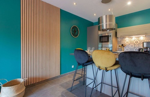 Les Estagnots Apartment | Beautiful apartment for 4 guests with WIFI, terrace and parking