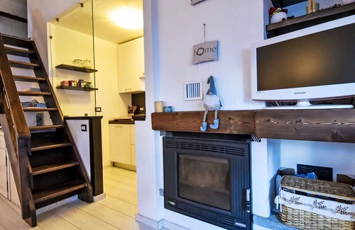 Madesimo Apartment | Beautiful apartment for 5 guests with WIFI, TV and balcony