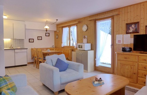 Buerchen Apartment | Beautiful apartment for 5 people with WIFI, TV, patio, pets allowed and panoramic view