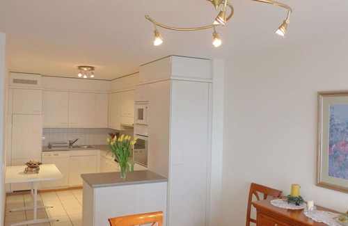 Montreux Apartment | Beautiful apartment for 5 people with WIFI, TV, balcony, pets allowed and panoramic view
