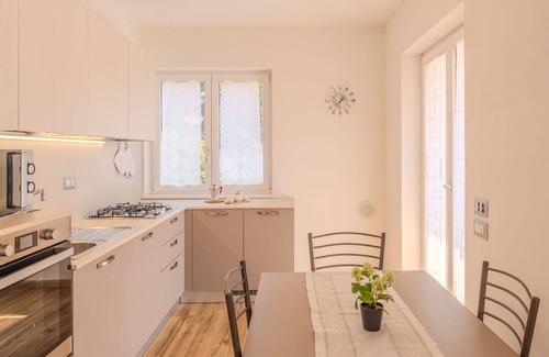 Dro Apartment | Beautiful apartment for 4 guests with WIFI, A/C, TV, patio and panoramic view