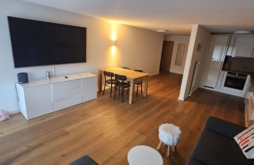 Lenk Apartment | Beautiful apartment for 5 guests with WIFI and balcony