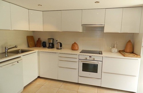 Gstaad Apartment | Beautiful apartment for 9 people with WIFI and balcony