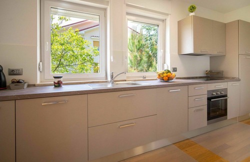 Kastav Apartment | Beautiful apartment for 4 people with pool, WIFI, A/C, TV, terrace, panoramic view and parking