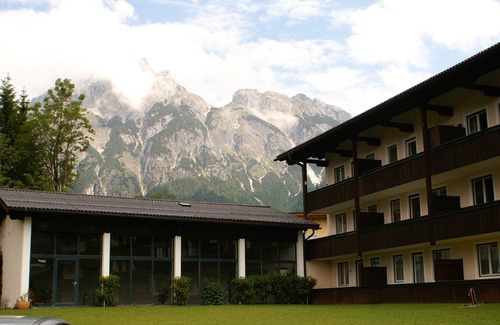 Werfenweng Apartment | Beautiful apartment in Werfenweng (Sport and Culture)