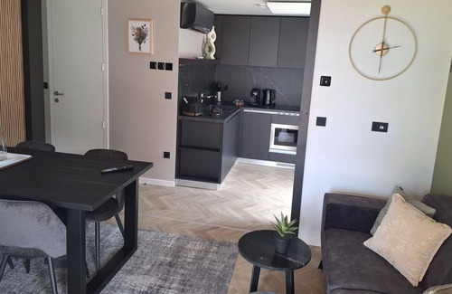 Ossiach House | Beautiful apartment in villa for 4 people with WIFI, TV, terrace and parking