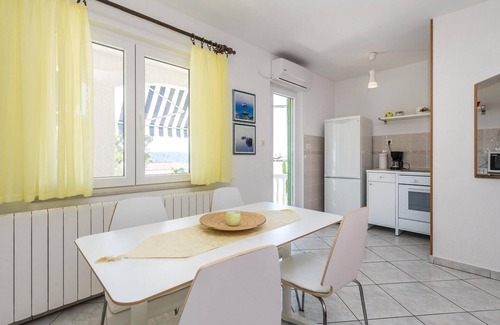Barbat na Rabu Apartment | Beautiful apartment in Barbat with WiFi