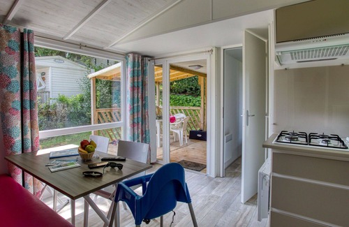 Payrac House | Beautiful apartment in villa with hot tub, WIFI, A/C, pool, TV, terrace, pets allowed and parking