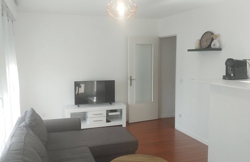 Meaux Apartment | Beautiful apartment in Meaux, 15 minutes from Disneyland