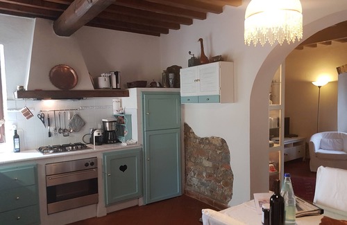 Gavorrano Apartment | Beautiful apartment in rustico from the 19th century.