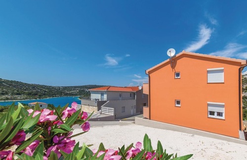 Sevid Apartment | Beautiful apartment in Sevid with WiFi