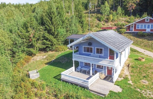 Langav Apartment | Beautiful Apartment in Sysslebäck With 2 Bedrooms and Wifi