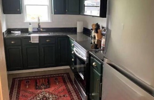 Scranton Apartment | Beautiful Apartment in Scranton's Hill Section
