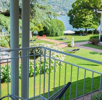 Porto Ceresio Apartment | Beautiful apartment on the lake, pool & parking - Nr 123