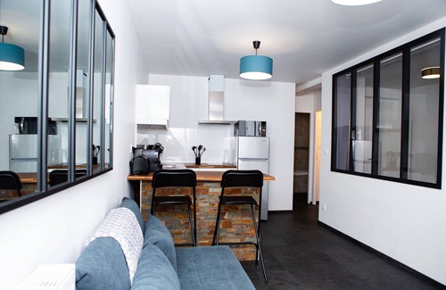 Vernon Apartment | Beautiful apartment on the Seine at Vernon Giverny 1 bedroom + 1 bedroom cabin