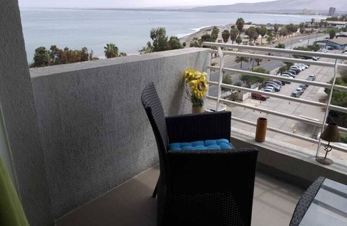 Arica Apartment | Beautiful apartment with terrace and views of Chinchorro beach