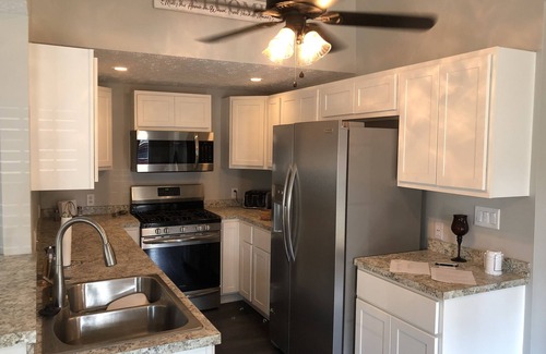 Avon Lake House | Beautiful Avon Lake West cleveland