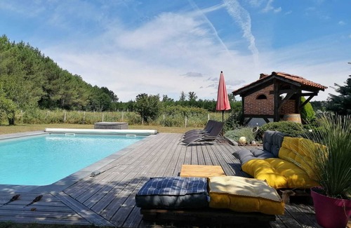 Mimizan House | Beautiful Barn ALL COMFORT - PRIVATE swimming pool, not overlooked - IN QUIET AREA