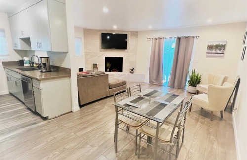 Marina Peninsula Apartment | Beautiful Beach Condo 2 bedrooms