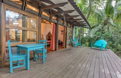 Cocles Cabin | Beautiful beach front bungalow with stunning beach and sea views