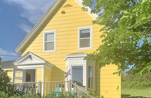 Port Hood House | Beautiful Beach House! Restored 1908 Victorian Spaciously Sleeps 8, 2 Full Baths