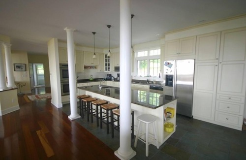 Kittery Point House | Beautiful Beachfront 6 BR House in Kittery Point -Sleeps 12 License# ABNB-111