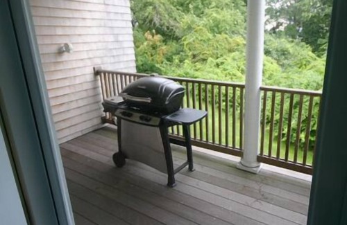 Kittery Point House | Beautiful Beachfront 6 BR House in Kittery Point -Sleeps 12 License# ABNB-111