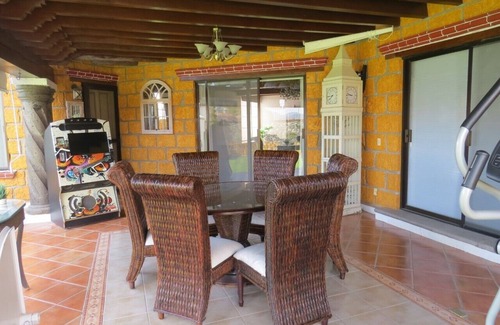 Centro House | Beautiful Big Residence Colonial, construction colonial, great vineyards close