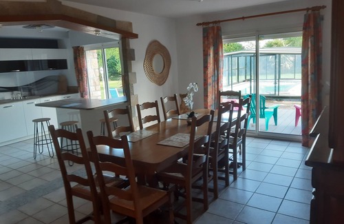 Pluvigner House | Beautiful Breton house with swimming pool