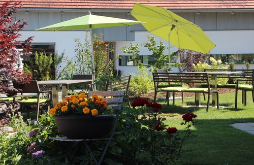 Argenbuhl Apartment | Beautiful country-style vacation apartment