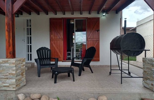 Mina Clavero Cabin | Beautiful cabin overlooking the mountains and river