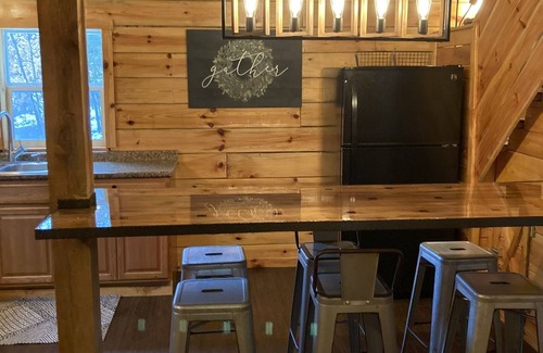 Brookville Cabin | Beautiful Camp on Beechwood