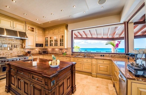 Plum Bay Villa | Beautiful Caribbean Beach Estate on Baie Longue with chef services