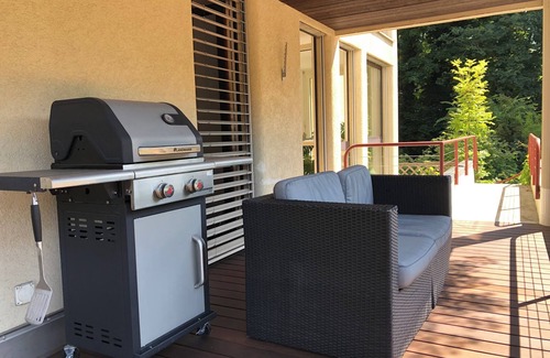 Breitenrain-Lorraine Apartment | Beautiful central, riverside apartment