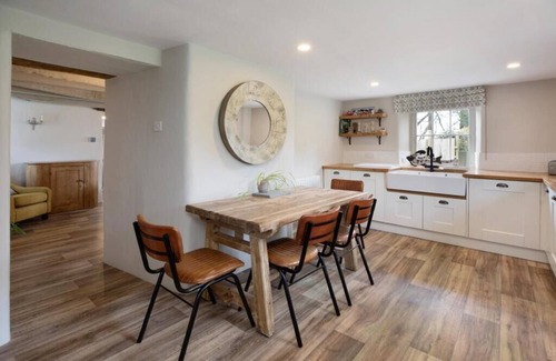 St Mellion House | Beautiful character thatched farmhouse overlooking St Mellion golf course