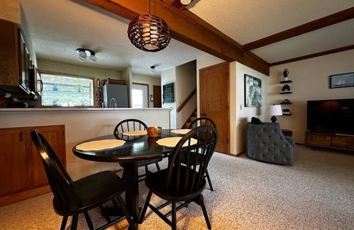 Onamia House | Beautiful & Clean 2 Bedroom Mille Lacs Rental at Izatys - Contactless Check-in