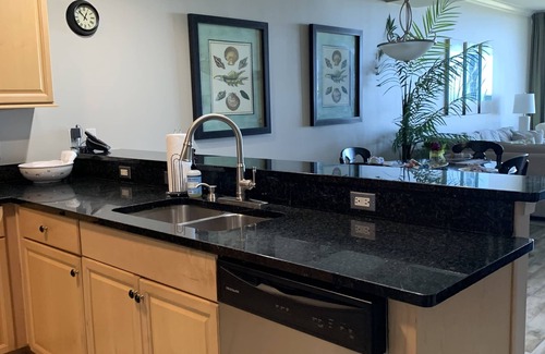 Dauphin Island Condo | Beautiful Condo with Beach Front View 2 Pools