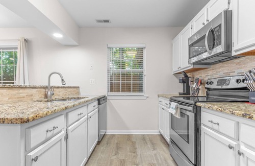 Northwest Condo | Beautiful Condo in Town Center