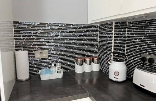 Rodney Bay Apartment | Beautiful contemporary apartment in the heart of Rodney Bay!