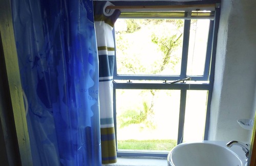 Burtonport House | Beautiful Cottage by the sea