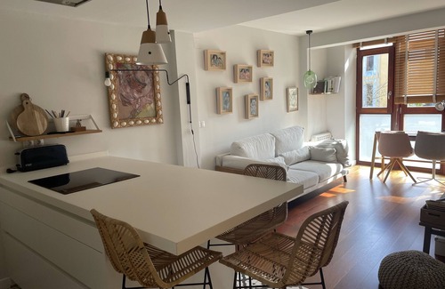 Bilbao Old Town Apartment | Beautiful Cozy Apartment in old Town