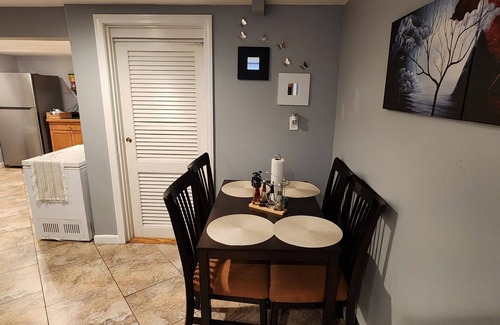 Saugus Apartment | Beautiful & Cozy one Bedroom Apartment near Boston and Logan Airport