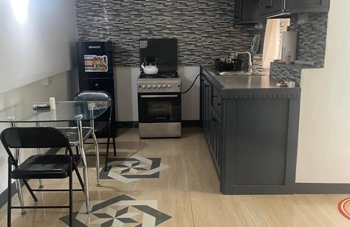 Salisbury Apartment | Beautiful Cozy Private Studio with WiFi in Charming Salisbury